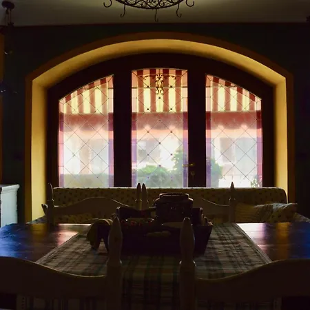 Clementina's Rivoli Centro Apartment *