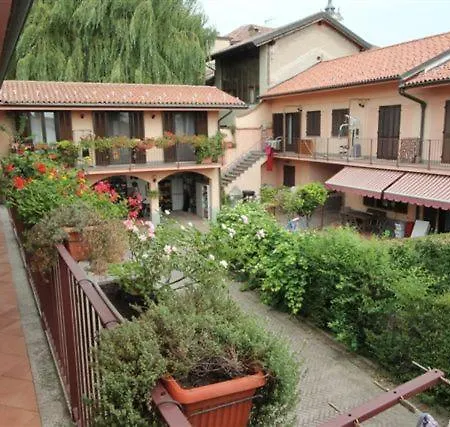 Clementina's Rivoli Centro * Rivoli (Turin)