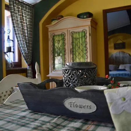 Clementina's Rivoli Centro Apartment